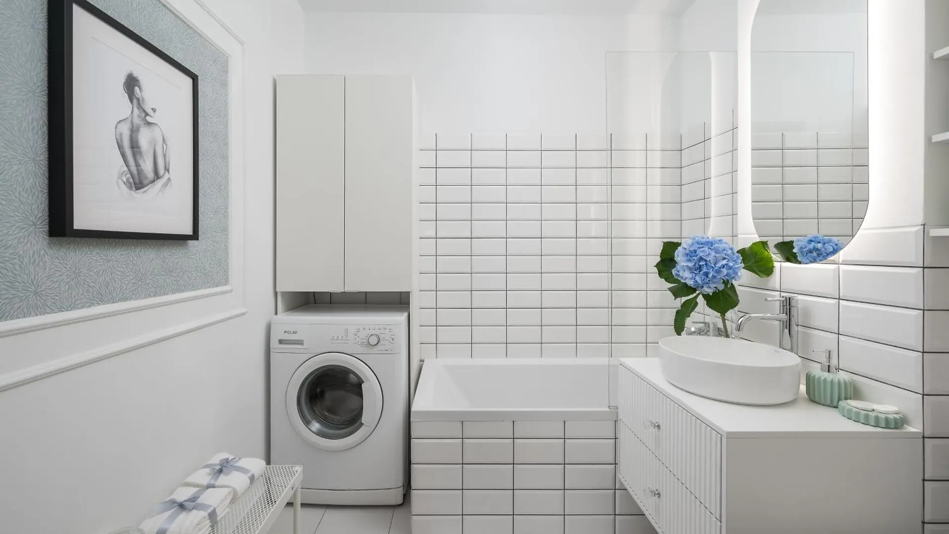 New Metropolis 2-Bedroom Suite 900M To Central Station Metro Rondo Onz Varsóvia