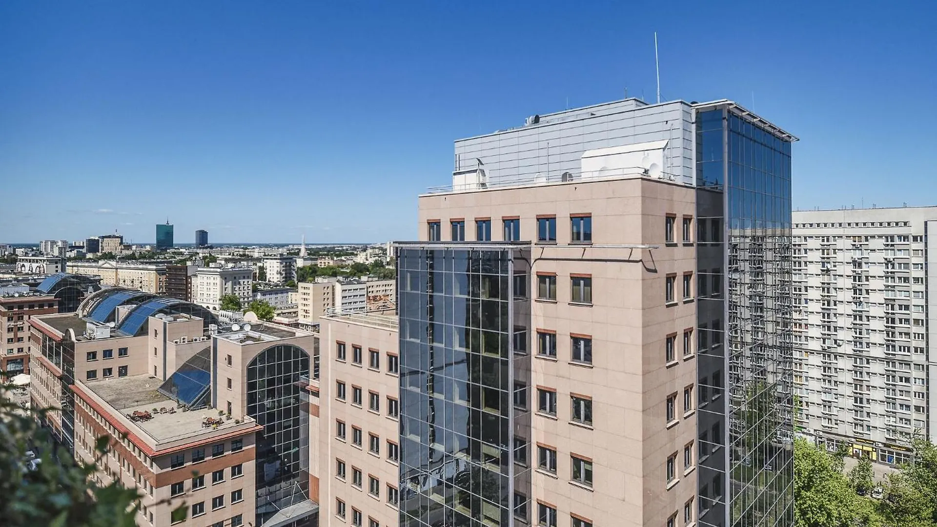 Apartamento New Metropolis 2-Bedroom Suite 900M To Central Station Metro Rondo Onz Varsóvia